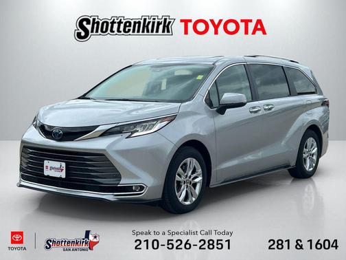 Celestial Silver Metallic 2024 Toyota Sienna Limited