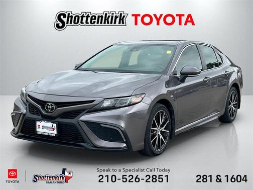 2024 Toyota Camry SE