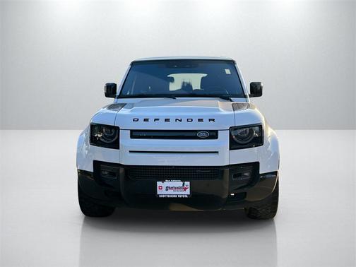 2023 Land Rover Defender 130 X-Dynamic SE