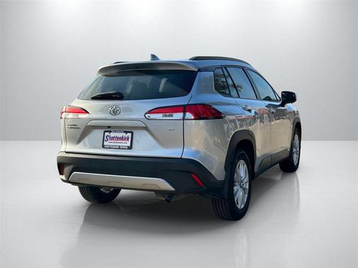2022 Toyota Corolla Cross LE