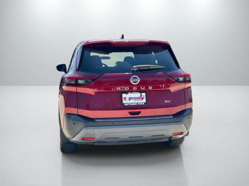 Scarlet 2021 Nissan Rogue SV