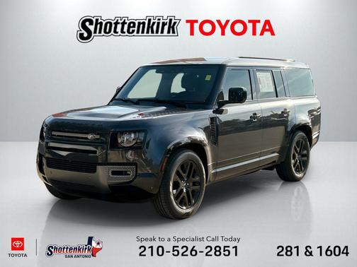 2024 Land Rover Defender 130 P400 Outbound