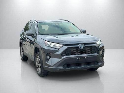 2022 Toyota RAV4 Hybrid XLE Premium