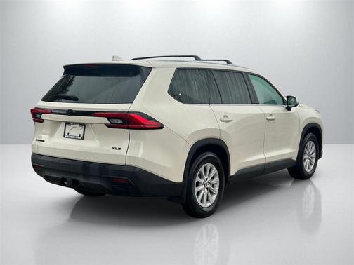 2024 Toyota Grand Highlander Hybrid XLE