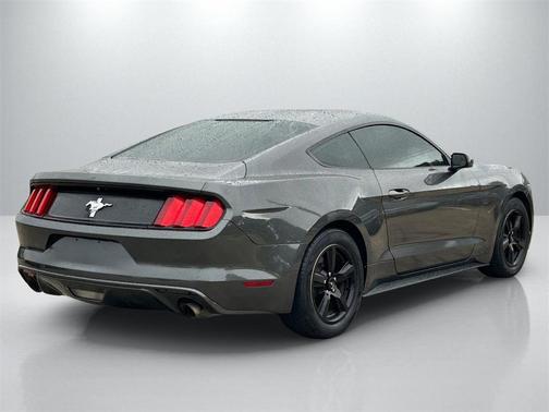 2017 Ford Mustang V6