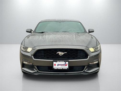 2017 Ford Mustang V6
