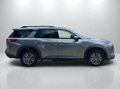 2024 Nissan Pathfinder SV FWD