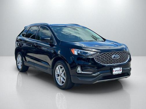 Agate Black Metallic 2024 Ford Edge SEL