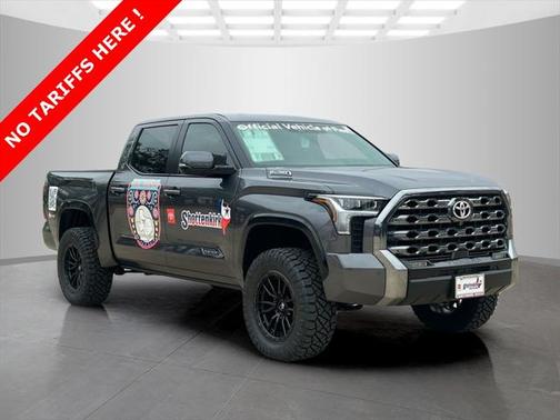 2025 Toyota Tundra Hybrid Platinum