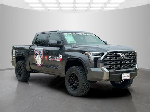 2025 Toyota Tundra Hybrid Platinum