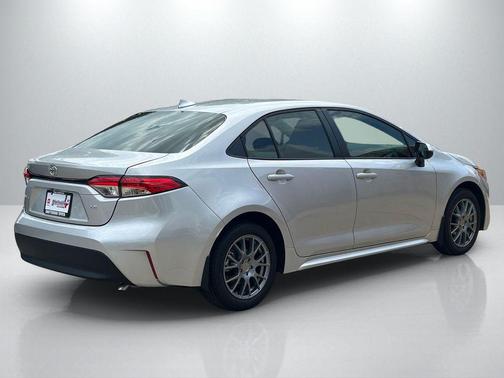 Classic Silver Metallic 2026 Toyota Corolla LE