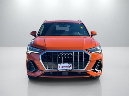 2024 Audi Q3 Premium 45 TFSI S line quattro Tiptronic