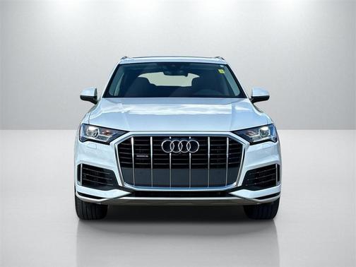 2022 Audi Q7 55 Premium