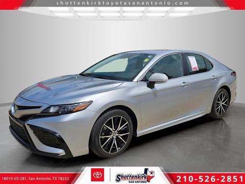 2023 Toyota Camry SE