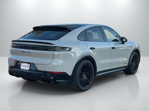 2025 Porsche Cayenne GTS