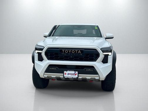 Ice 2025 Toyota Tacoma Hybrid Trailhunter