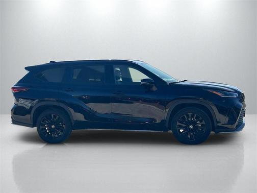 2024 Toyota Highlander XSE
