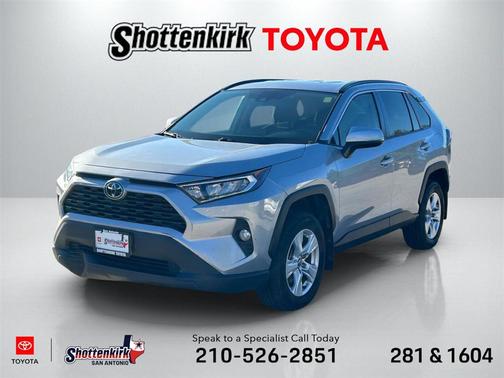 2020 Toyota RAV4 XLE