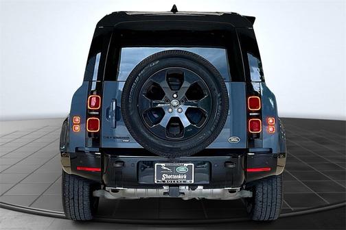 2022 Land Rover Defender 110 X-Dynamic HSE