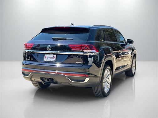 2022 Volkswagen Atlas Cross Sport 3.6L V6 SE w/Technology