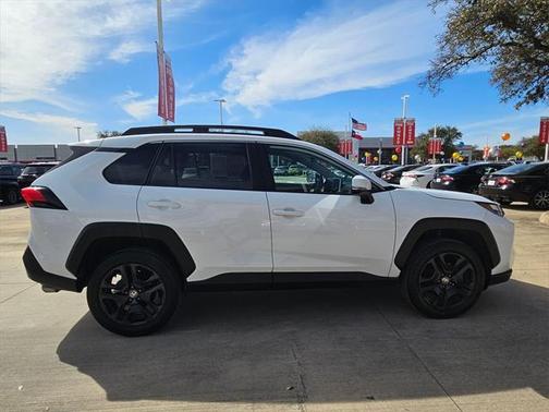 2023 Toyota RAV4 Adventure