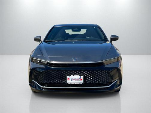 2024 Toyota Crown XLE