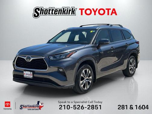 Magnetic Gray Metallic 2020 Toyota Highlander Hybrid XLE