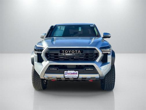 2025 Toyota Tacoma Hybrid Trailhunter