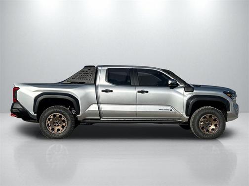 2025 Toyota Tacoma Hybrid Trailhunter