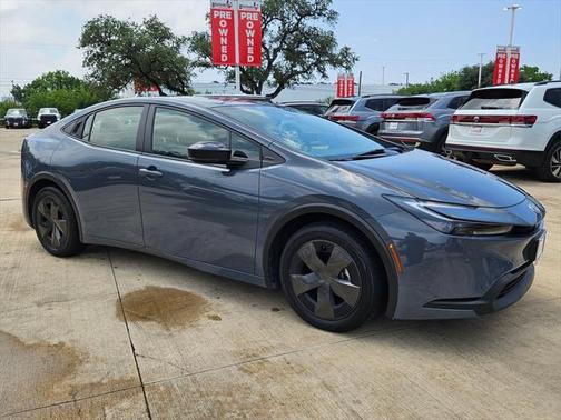 2024 Toyota Prius LE