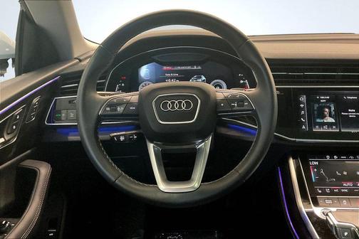 2023 Audi Q8 55 Premium Plus