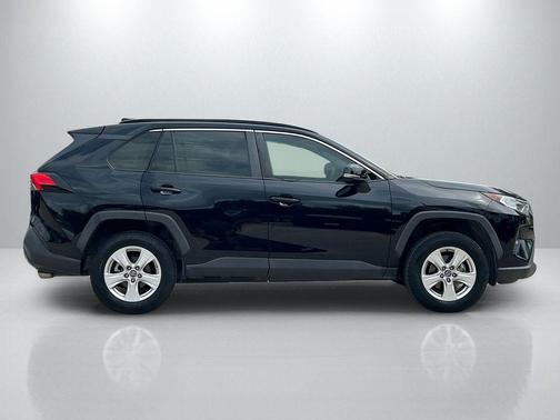 Midnight Black Metallic 2019 Toyota RAV4 XLE
