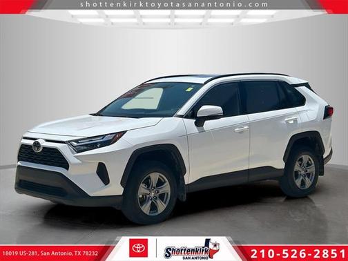 2024 Toyota RAV4 XLE