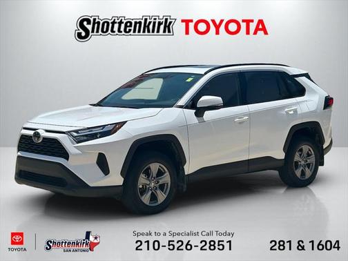2024 Toyota RAV4 XLE