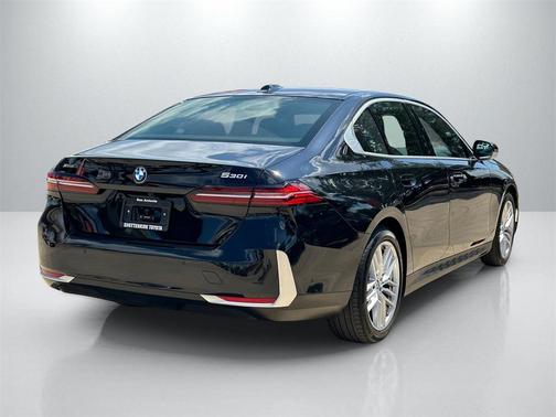 2024 BMW 530 i xDrive