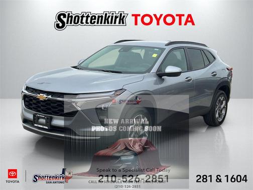 2025 Chevrolet Trax LT