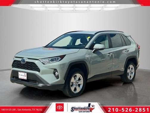 2021 Toyota RAV4 Hybrid XLE