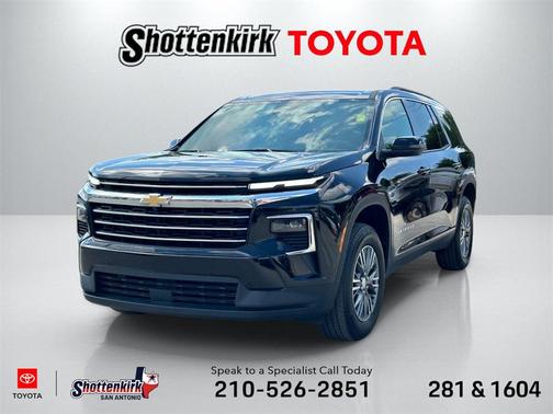 2025 Chevrolet Traverse LT
