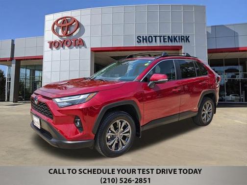 2023 Toyota RAV4 Hybrid XLE Premium