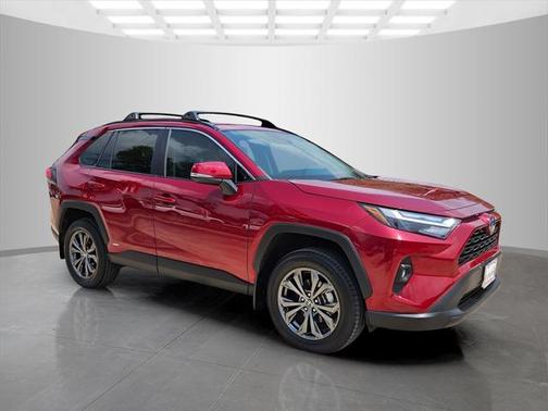 2023 Toyota RAV4 Hybrid XLE Premium