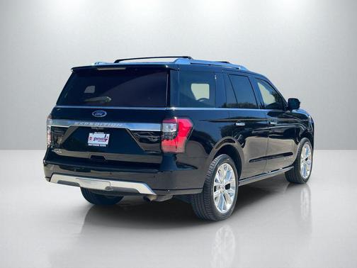 Black Metallic 2019 Ford Expedition Platinum