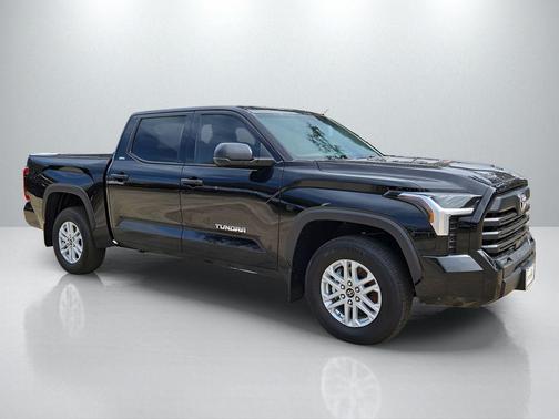 Midnight Black Metallic 2024 Toyota Tundra SR5