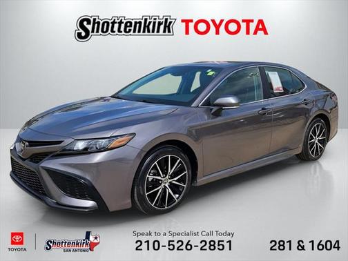 2023 Toyota Camry SE