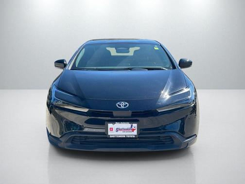 2025 Toyota Prius L