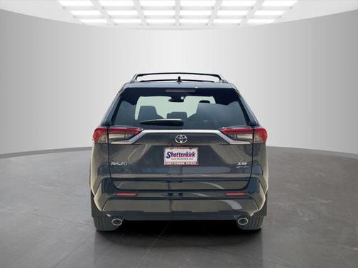 2025 Toyota RAV4 Hybrid SE