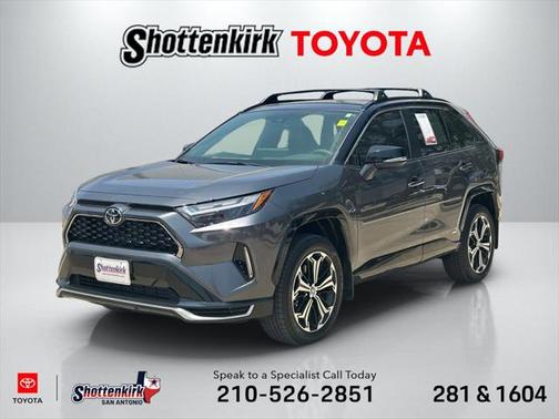 2025 Toyota RAV4 Hybrid SE