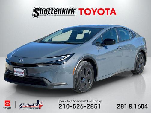 2025 Toyota Prius LE