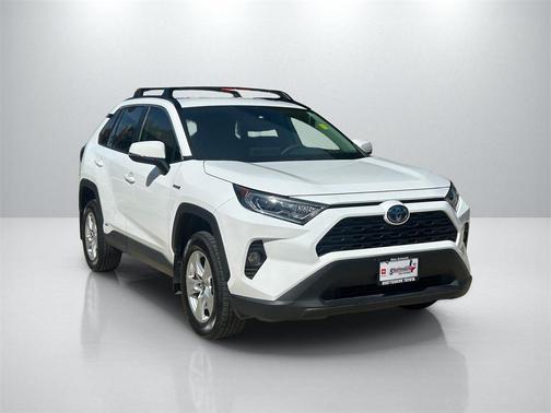 2020 Toyota RAV4 Hybrid XLE