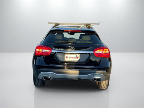 2018 Mercedes-Benz GLA 250 Base