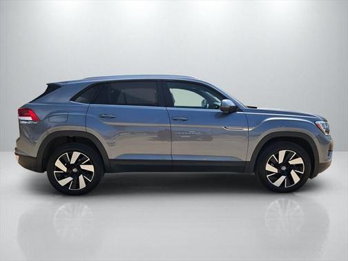 2024 Volkswagen Atlas Cross Sport 2.0T SE w/Technology 4MOTION